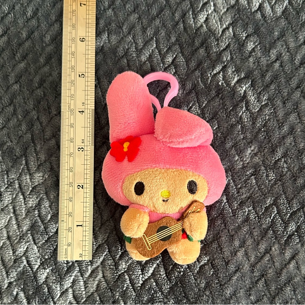 Sanrio Hello Kitty My Melody x Hawaii exclusive plush keychain
